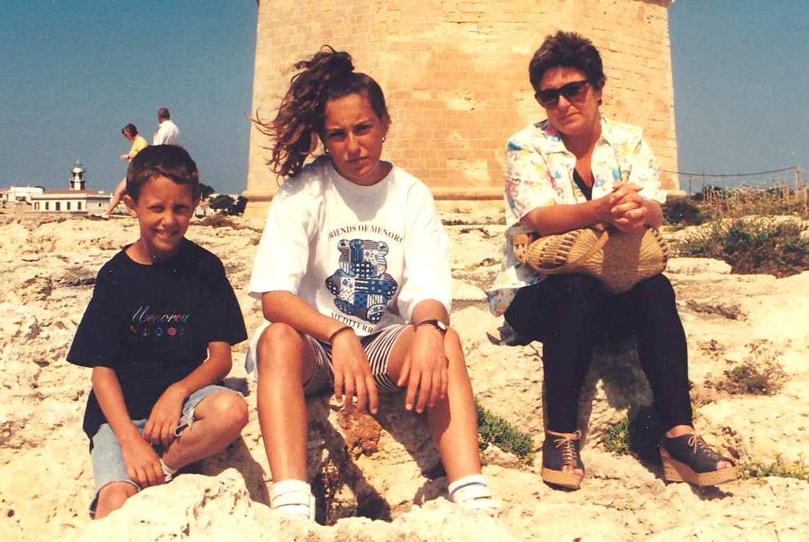 CIUTADELLA. DOLORS, ALANA Y DANIEL