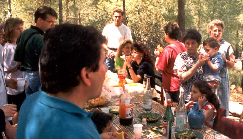 FAMILIA MATERNA DE DOLORS