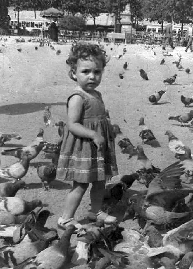 DOLORS PEQUE&Nrilde;ITA