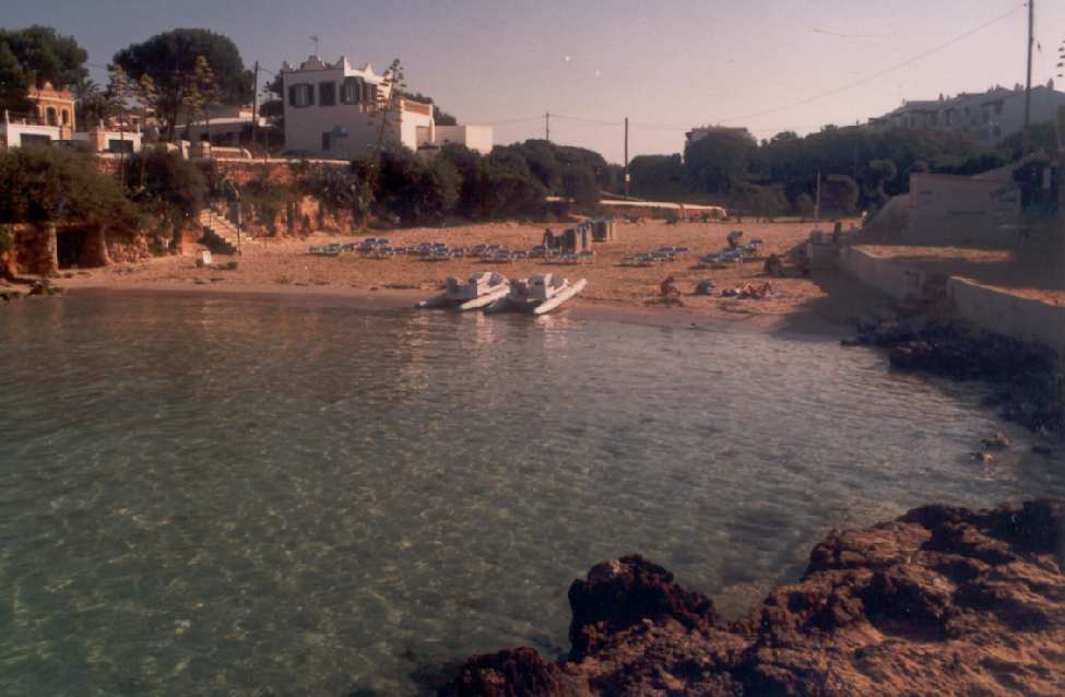 EN SA CALETA, MENORCA CON ALANA Y DANIEL