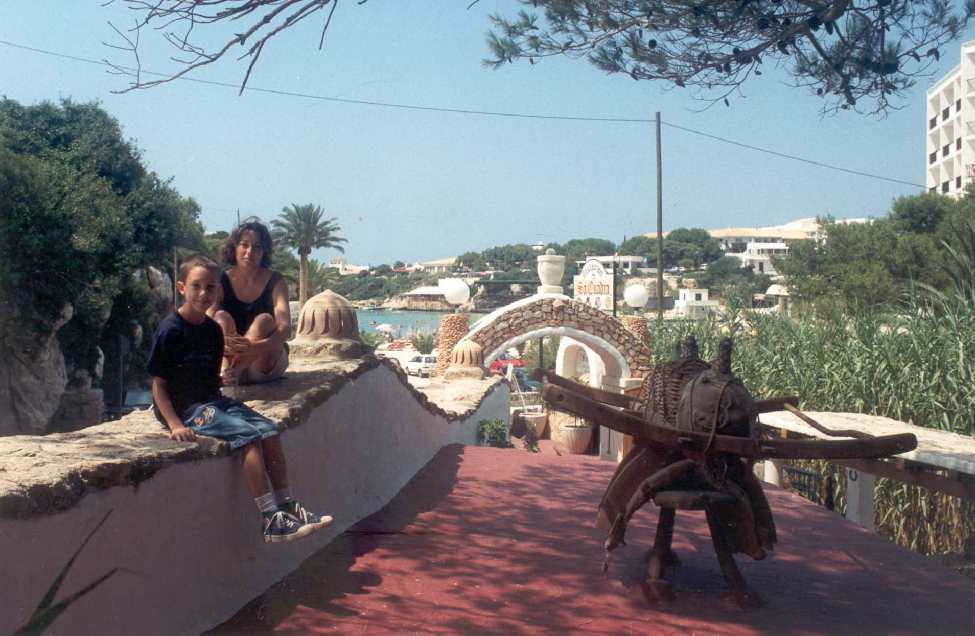 CALA SANTANDRIA, MENORCA